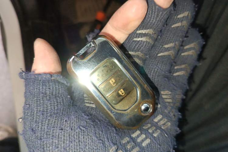 Used Honda Vezel 2020 1.5L CVT Pioneer Edition
