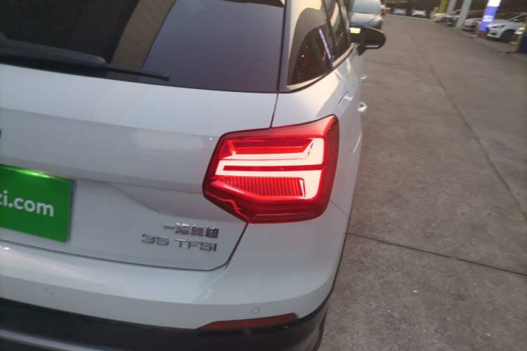 Used Audi Q2L 2021 35 TFSI Fashion Dynamic Model
