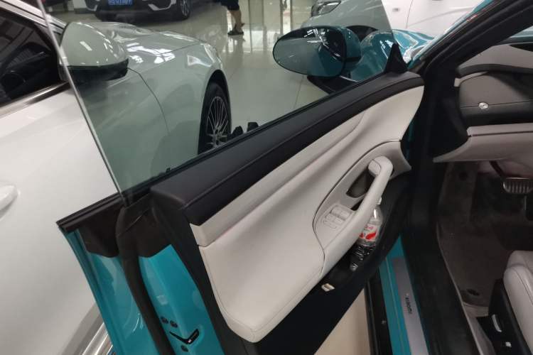 Used  SU7 2024 Four-Wheel Drive Ultra-Long Range Advanced Intelligent Driving Max Edition
