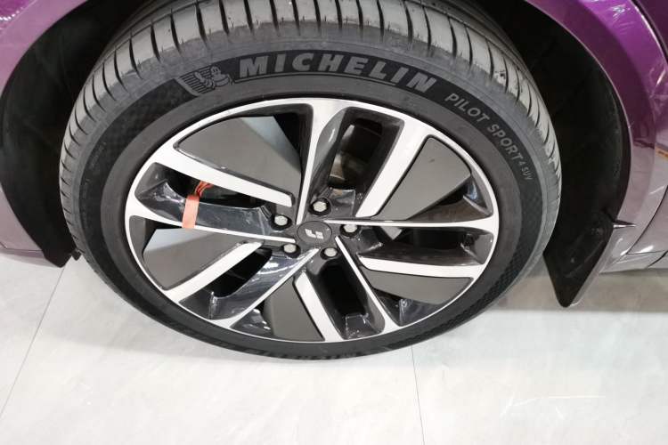 Used Li Auto L9 2022 Max model