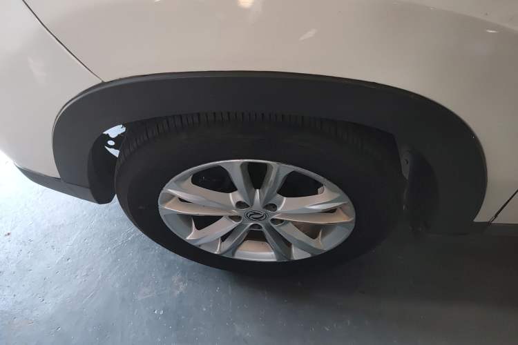 Used Dongfeng Fengon S560 2018 1.8L CVT Elite Model 7 Seats
