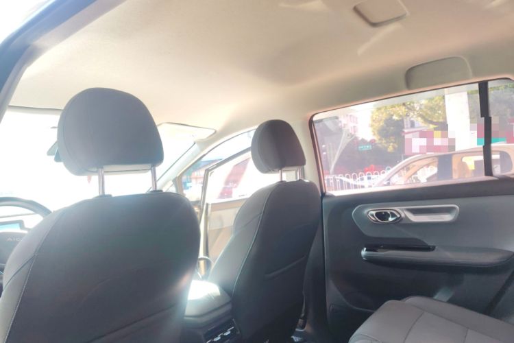 Used AION Y 2023 Younger