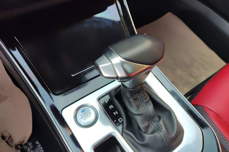 Used Dongfeng Aeolus Yixuan 2020 230T Automatic Cool Track Rider Edition
