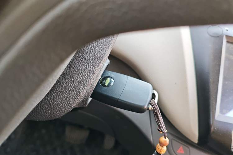 Used Chevrolet Sail 2015 Sail 3 1.3L AMT Ideal Edition
