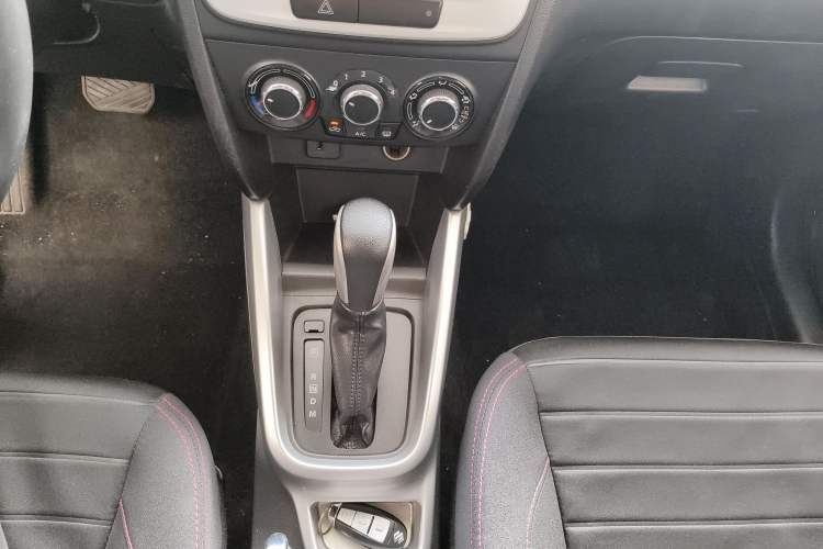 Used Suzuki Vitara 2016 1.4T Automatic Two-Wheel Drive Elite Model
