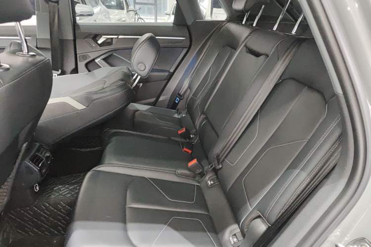 Used Audi Q3 2024 35 TFSI Fashion Dynamic Edition
