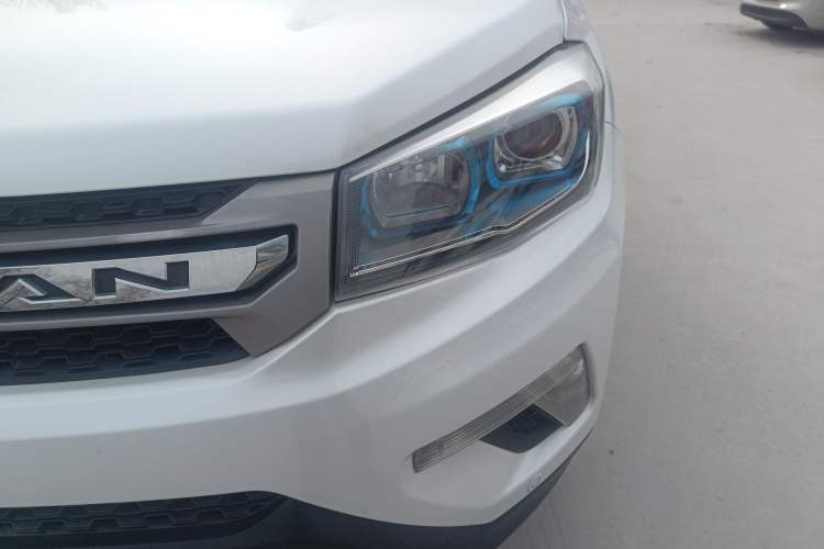 Used Changan CS75 2016 2.0L Manual Luxury Version China V Standard