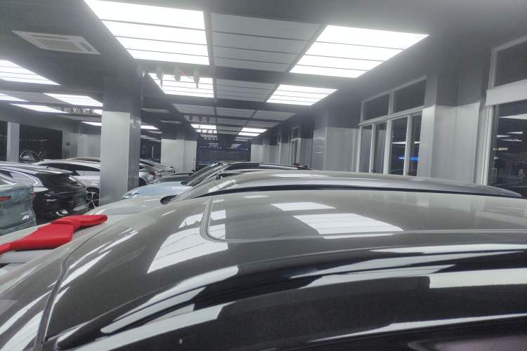 Used Nio ES8 2020 415 km Signature Edition 6-Seater Version
