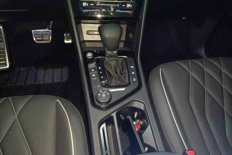 TDK.VehicleDetails.img