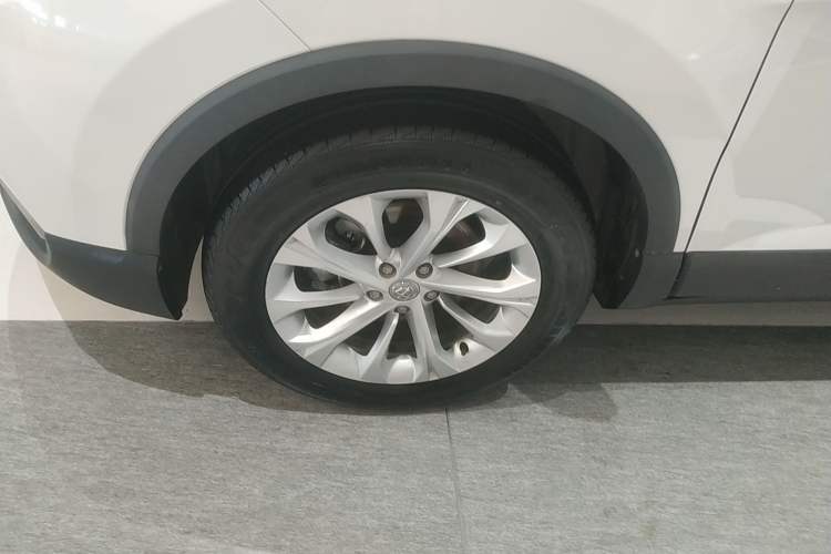 Used Brilliance V3 2017 1.5L Automatic Smart Version
