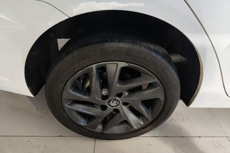 Used BYD Qin New Energy 2019 High-Range Luxury Model