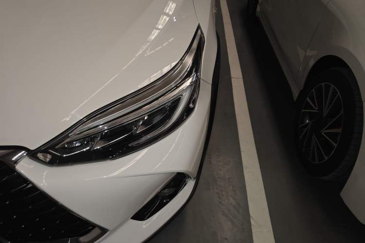 Used Toyota YARiS L 2021 X-Trail 1.5L CVT Luxury Edition
