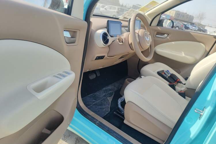 Used Wuling Hongguang MINIEV 2024 3rd Generation 215km Youth Edition
