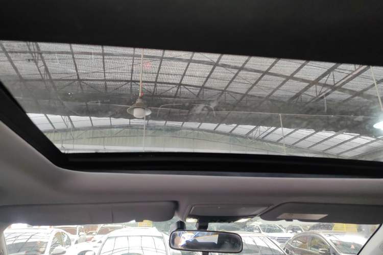 Used Honda CR-V 2017 240TURBO CVT Front-Wheel Drive Fashion Edition
