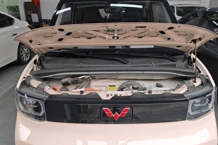 Used Wuling Hongguang MINIEV 2021 Macaron Premium Model – Lithium Iron Phosphate
