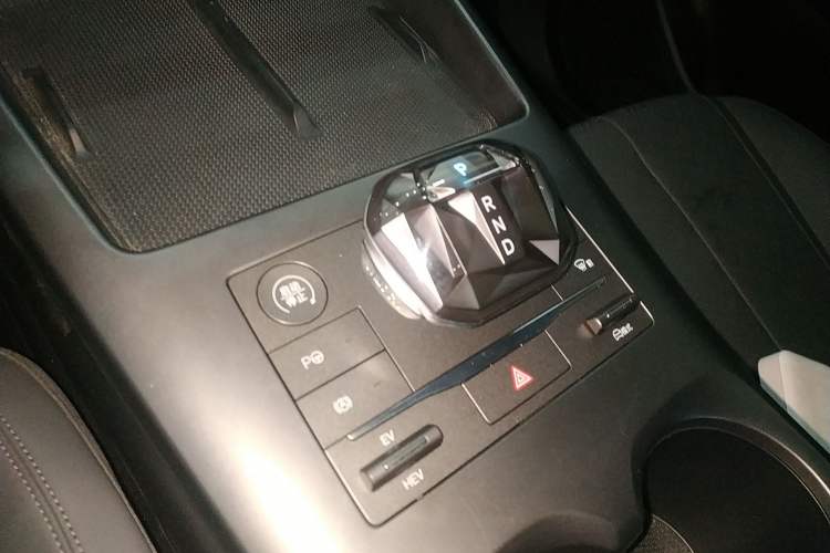 Used BYD Qin PLUS 2025 DM-i Smart Drive 120KM Superior Model
