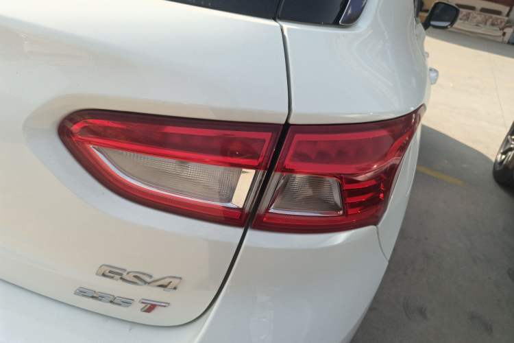 Used GAC Trumpchi GS4 2017 235T Automatic Two-Wheel Drive Luxury Smart Connectivity Version