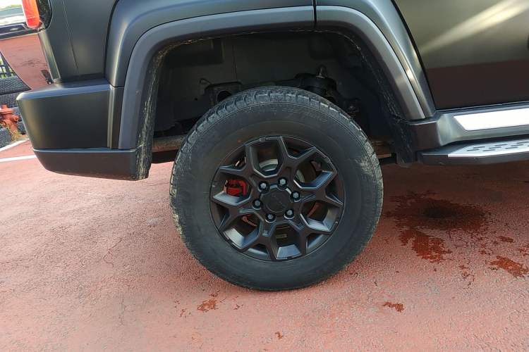 Used Beijing Auto BJ40 2023 2.0D Automatic Four-Wheel Drive Blade Hero Edition Adventurer Type