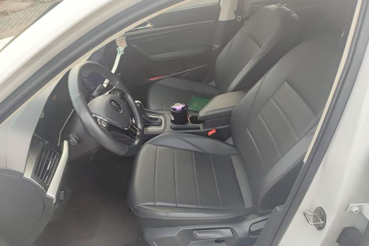 Used Volkswagen Lavida 2021 1.5L Automatic Vision Edition
