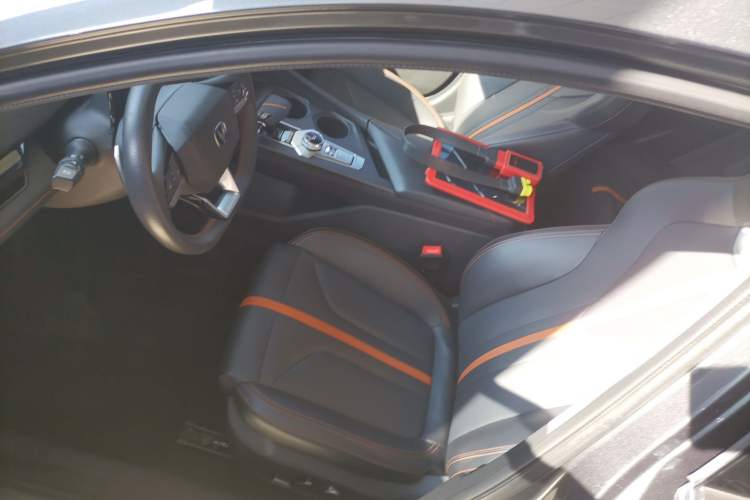 Used Changan UNI-V 2024 1.5T Prestige Edition
