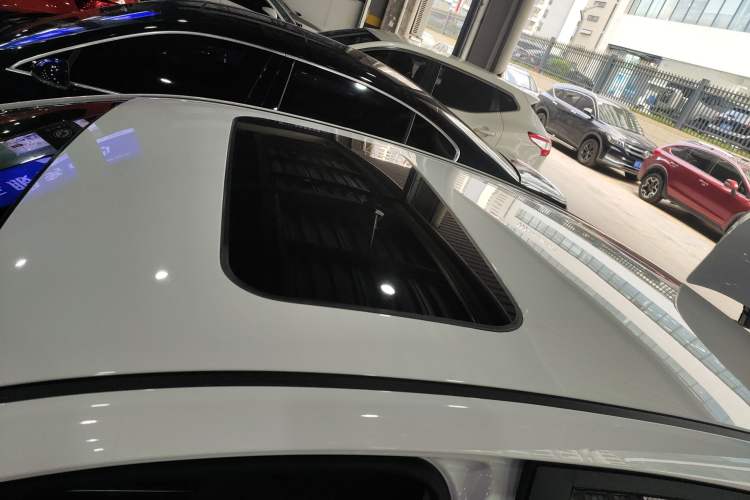 Used Geely Auto Binray 2019 200T DCT Binchi Edition