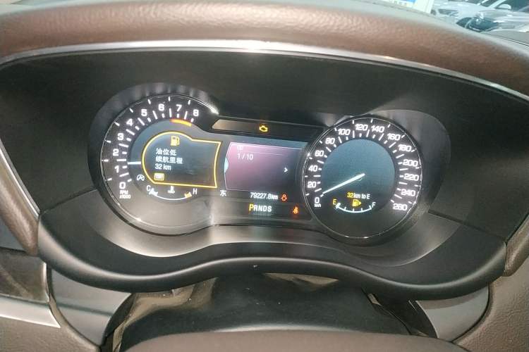 Used Lincoln MKC 2017 2.0T Two-Wheel-Drive Luxury Edition