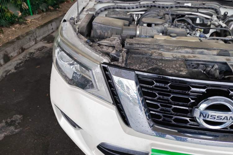 Used Nissan Terra 2018 2.5L Automatic 4x4 Flagship Edition