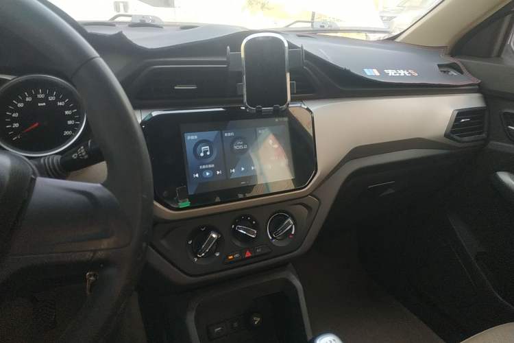 Used Wuling Hongguang 2021 1.5L Facelifted S Comfort Version with Electric Power Steering LAR
