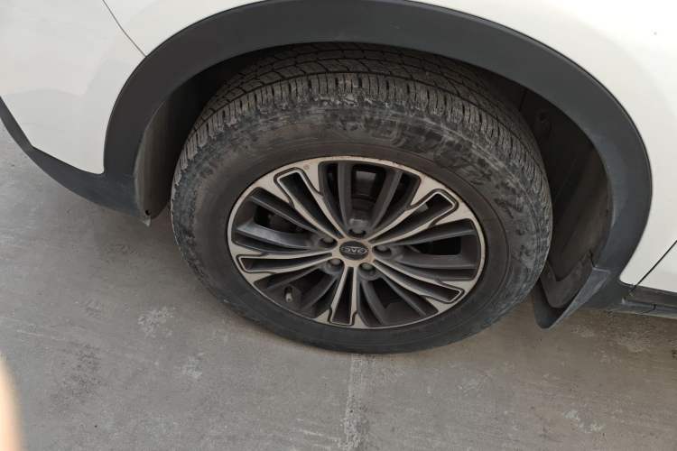 Used  Refine S7 2018 Super Edition 251T Automatic Supreme 5-Seater