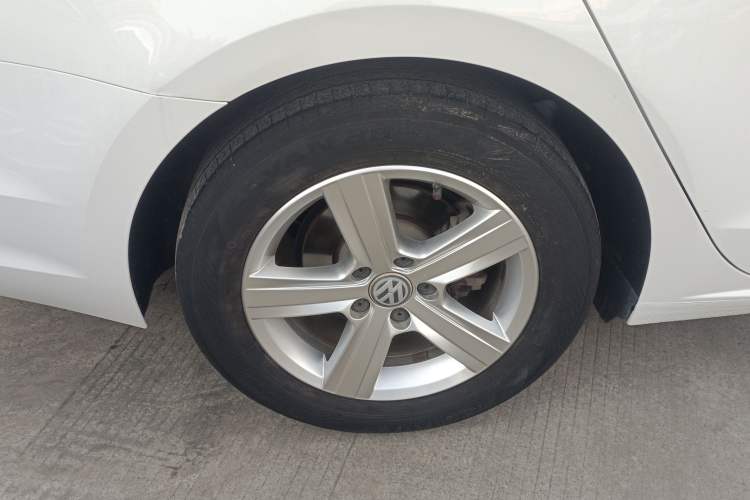 Used Volkswagen Lamando 2019 230TSI DSG Fashion Edition China V Standard
