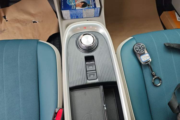 Used ORA Good Cat 2022 400km Standard Range Premium Version Lithium Iron Phosphate
