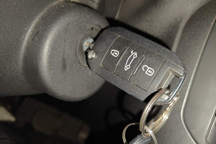 Used Citroen C4 Sega 2018 1.6L Automatic Luxury Model
