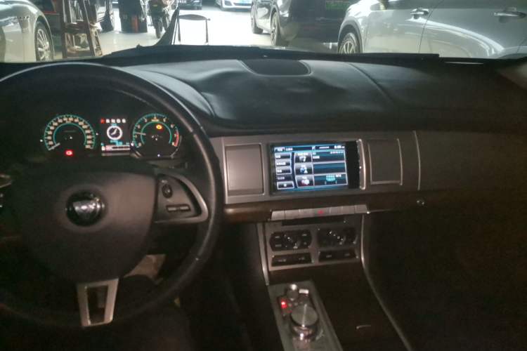 Used Jaguar XF 2014 XF 2.0T Prestige Edition