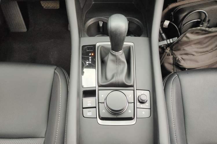 Used Mazda Mazda 3 Axela 2022 2.0L Automatic Zhiqing Edition