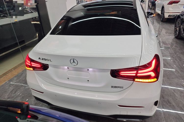Used Mercedes-Benz A-Class 2022 Revised Version A 200 L Sport Sedan Fashionable Style