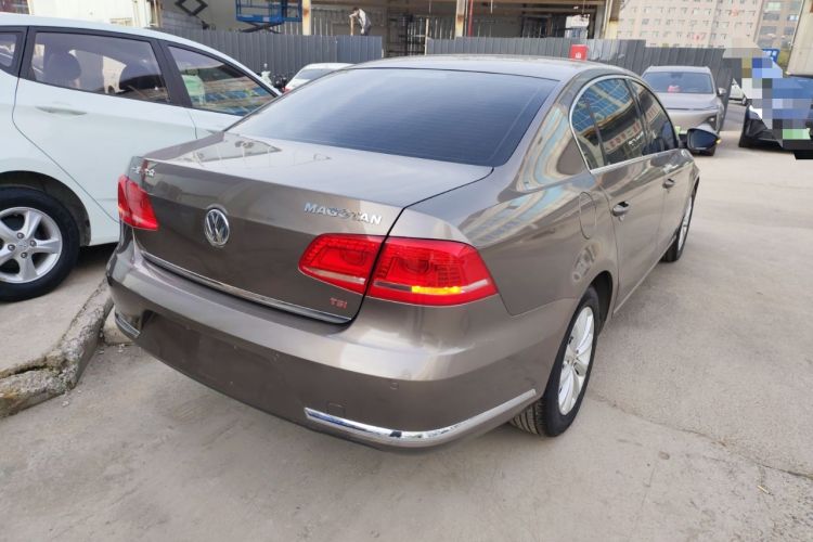 Used Volkswagen Magotan 2015 Revised Version 2.0 TSI Luxury Edition
