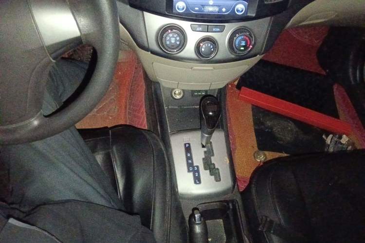 Used Hyundai Celesta 2011 1.6L Automatic Comfort Model