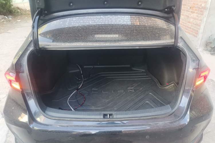 Used Toyota Allion 2021 2.0L Deluxe Edition
