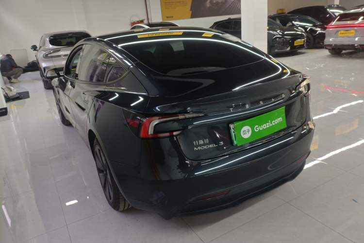 Used Tesla Model 3 2023 Rear-Wheel-Drive Version
