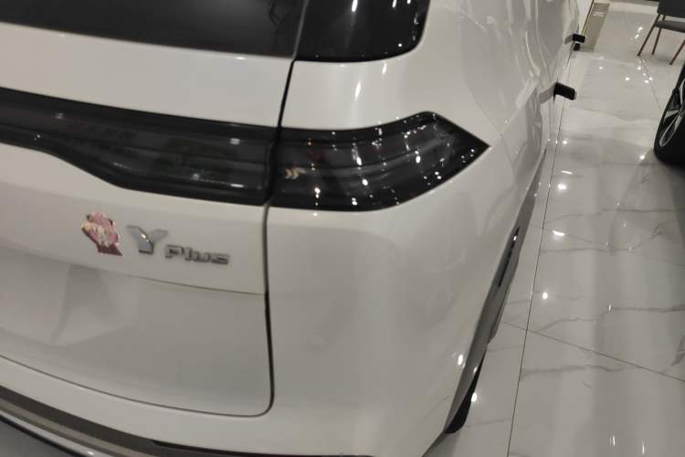 Used AION Y 2022 Plus 70 Smart Edition
