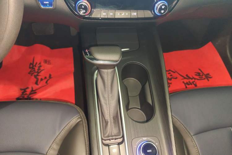 Used Buick Velite 6 2023 430km Range Commuter Version
