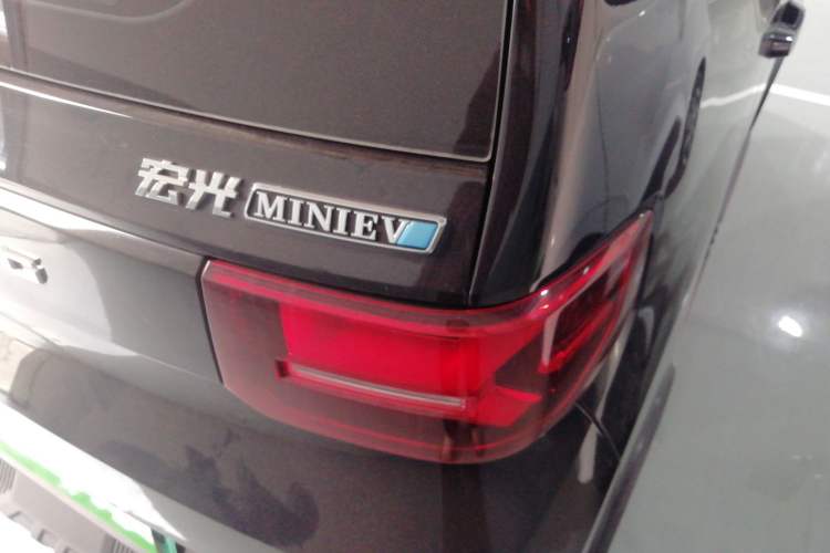 Used Wuling Hongguang MINIEV 2022 GAMEBOY 200km Gaming Edition with Lithium Iron Phosphate
