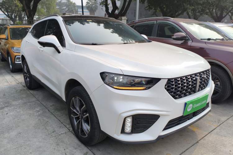 Used Wey VV5 2020 1.5T Two-Wheel Drive Smart Pioneer
