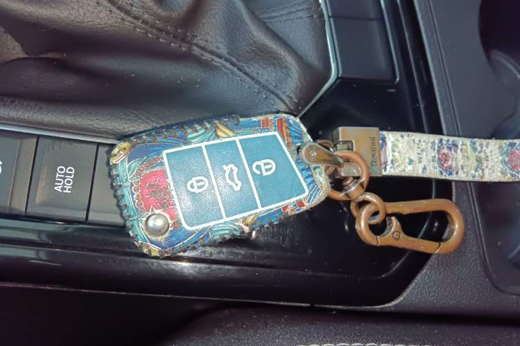 Used Volkswagen Tayron 2020 330TSI Two-Wheel Drive Luxury Smart Connectivity Version
