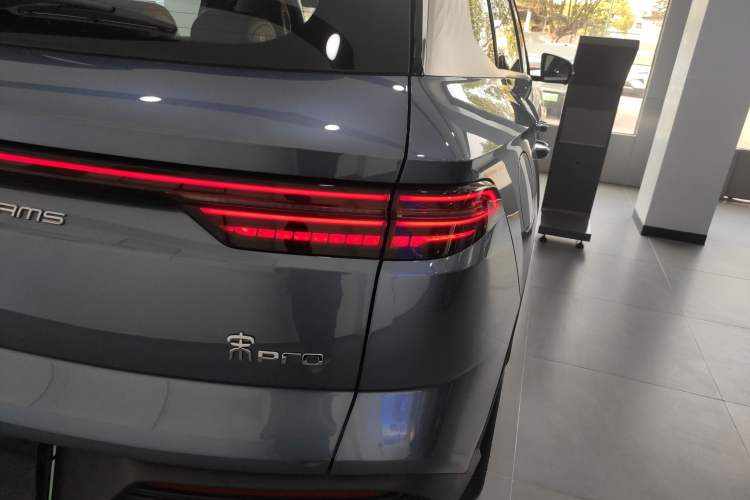 Used BYD Song Pro New Energy 2023 Champion Edition DM-i 110KM Excellence Model
