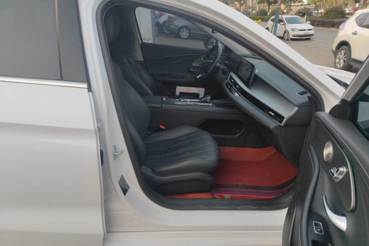 Used Chery Fengyun A8 2024 127 ZHU FENG Version
