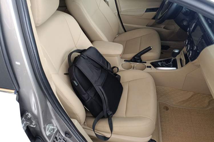 Used Toyota Corolla 2014 1.6L CVT GL-i
