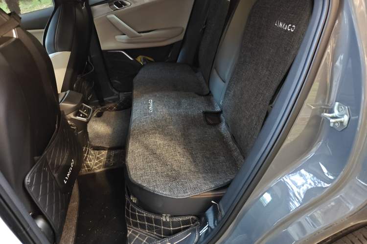 Used Lynk & Co 06 2023 Remix 1.5T Plus Model
