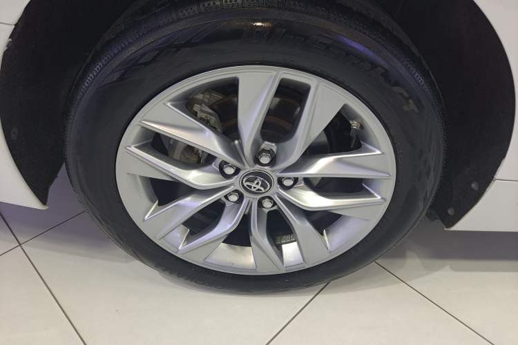 Used Toyota Avalon 2021 2.5L Luxury Edition