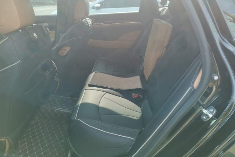 Used Buick LaCrosse 2019 28T Luxury Version
